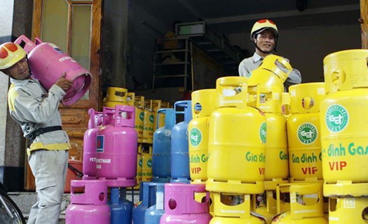 Giá gas bán lẻ trong nước sẽ quay đầu tăng nhẹ kể từ ngày 1/5 sau hai tháng liên tiếp giảm mạnh Giá gas bán lẻ trong nước sẽ quay đầu tăng nhẹ kể từ ngày 1/5 sau hai tháng liên tiếp giảm mạnh