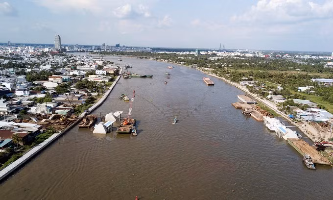 Dự kiến hầm ngầm được xây dựng từ quận Ninh Kiều (trái) vượt sông Cần Thơ đến Khu hành chính ở quận Cái Răng