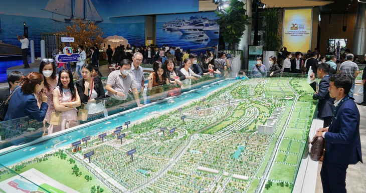 Nhà đầu tư háo hức tìm hiểu cơ hội vàng để đầu tư tại NovaWorld Phan Thiet