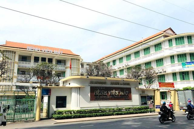 Cơ quan Cảnh sát điều tra Bộ Công an đã khám xét Bệnh viện Mắt TP.HCM vào ngày 4/11