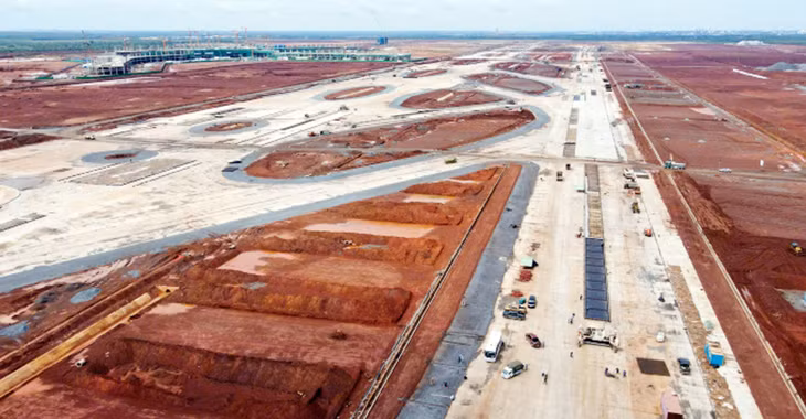 Đường băng số 1 đang được xây dựng ở sân bay Long Thành