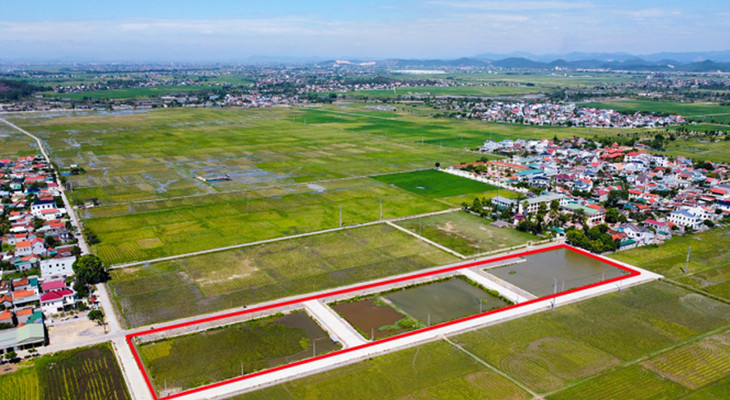 Khu vực đất (khoanh đỏ) ở xã Quỳnh Hưng, huyện Quỳnh Lưu, tỉnh Nghệ An vừa được đưa ra đấu giá lại Khu vực đất (khoanh đỏ) ở xã Quỳnh Hưng, huyện Quỳnh Lưu, tỉnh Nghệ An vừa được đưa ra đấu giá lại