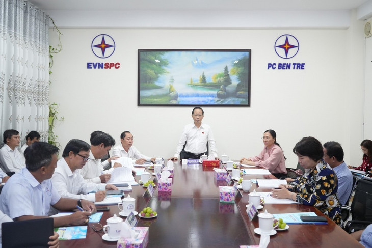 Ông Nguyễn Trúc Sơn, Trưởng Đoàn ĐBQH tỉnh, Phó Chủ tịch Thường trực UBND tỉnh Bến Tre chủ trì buổi làm việc với CTĐL Bến Tre