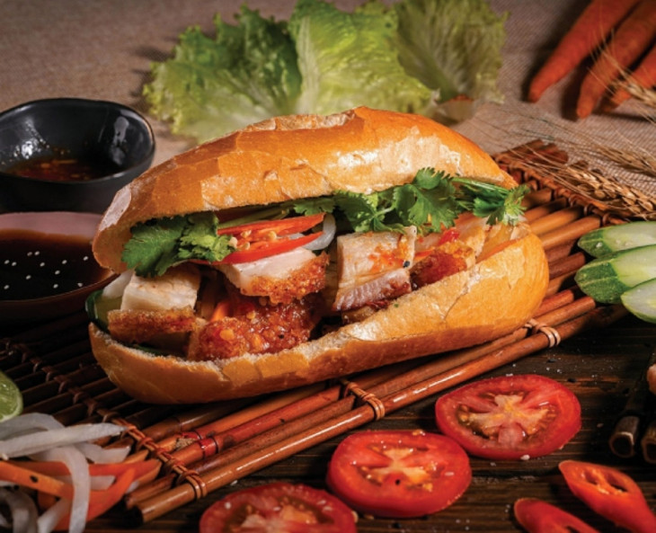 Bánh mì - một trong những món ăn đường phố ngon nhất thế giới do chuyên trang TasteAtlas bình chọn
