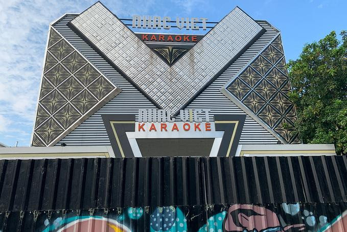 Một quán karaoke tại TP.HCM đóng cửa từ ngày 9/2 để phòng dịch