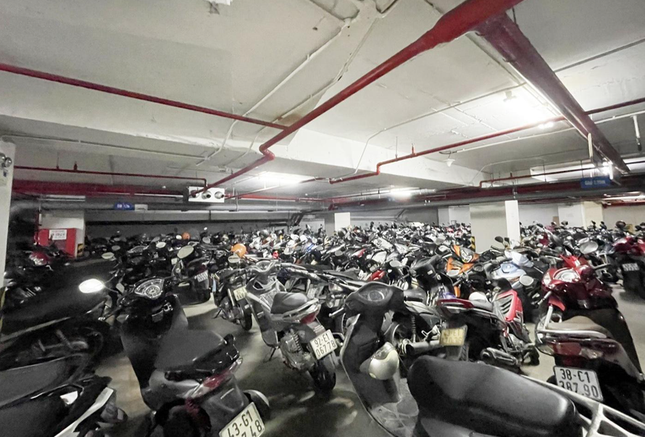 Cư dân chung cư F-Home lo lắng về mối nguy hiểm từ tầng hầm để xe bị điều chỉnh thiết kế không đảm bảo an toàn.