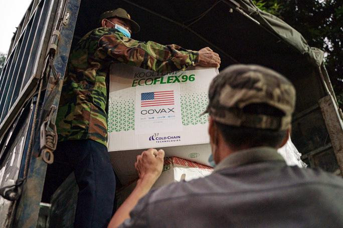 Vận chuyển vắc-xin do Mỹ trao tặng