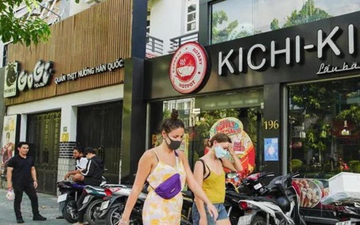 Golden Gate sở hữu 22 thương hiệu như Manwah, isushi, Kichi-Kichi, Gogi…