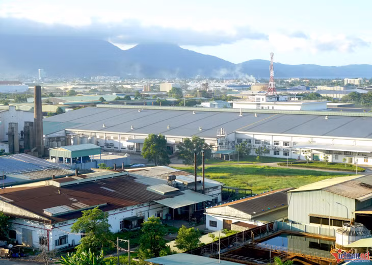 Các nhà máy tại KCN Hòa Khánh