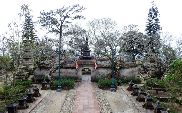 Vườn tháp Huệ Quang ở Yên Tử thuộc quần thể di tích và danh thắng Yên Tử - Vĩnh Nghiêm - Côn Sơn