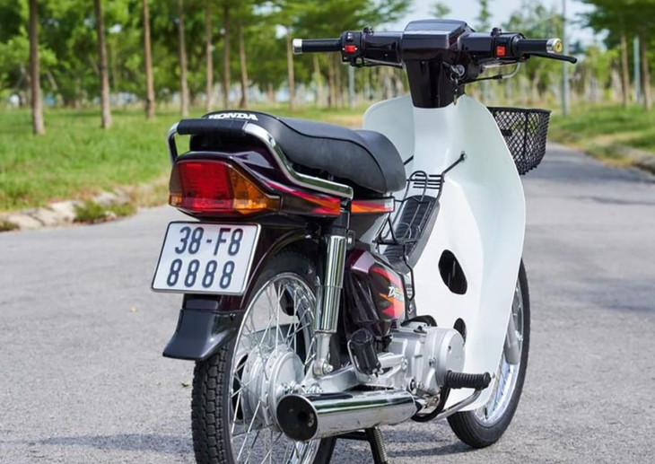 Chiếc xe máy mang biển số tứ quý 8 tại Hà Tĩnh