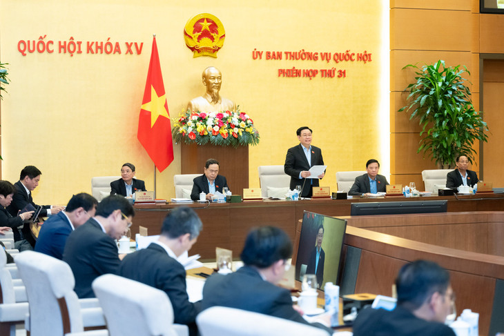 Chủ tịch Quốc hội Vương Đình Huệ phát biểu khai mạc phiên họp