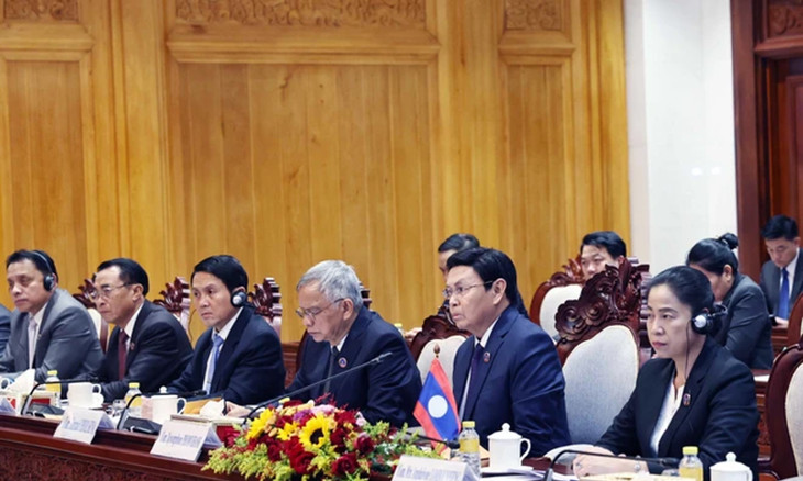 Chủ tịch Quốc hội Lào Saysomphone Phomvihane phát biểu. Ảnh: TTXVN