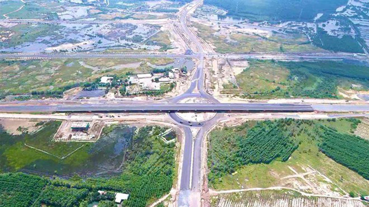 Nút giao cao tốc Bến Lức - Long Thành và đường vào cảng Phước An