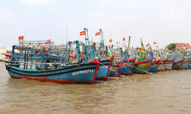 Tàu cá neo đậu ở thị trấn Sông Đốc, huyện Trần Văn Thời, Cà Mau