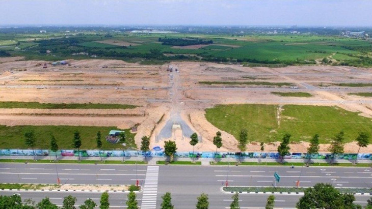 Nhiều cán bộ bị kỷ luật liên quan đến vụ bán rẻ 43ha &quot;đất vàng&quot; ở Bình Dương.