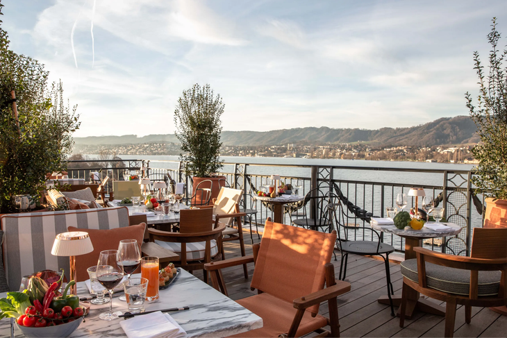 Thiết kế đơn giản nhưng đầy sang trọng của Starck tại khách sạn La Reserve Eden au Lac