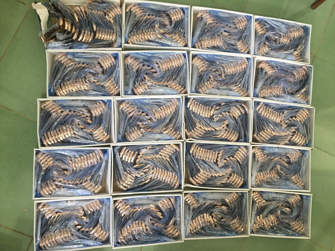 Tang vật được tìm thấy trên ôtô mang biển kiểm soát 37B-023.46 do ông Phạm Trường Sơn điều khiển