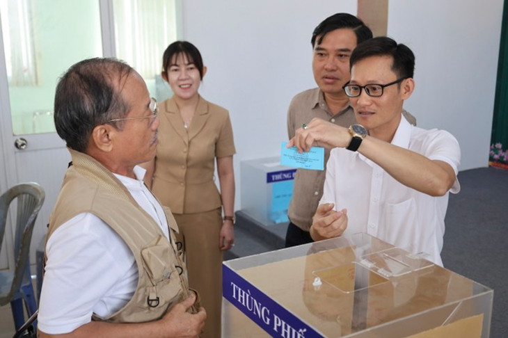 Người dân Biên Hòa bốc thăm tái định cư tại chỗ