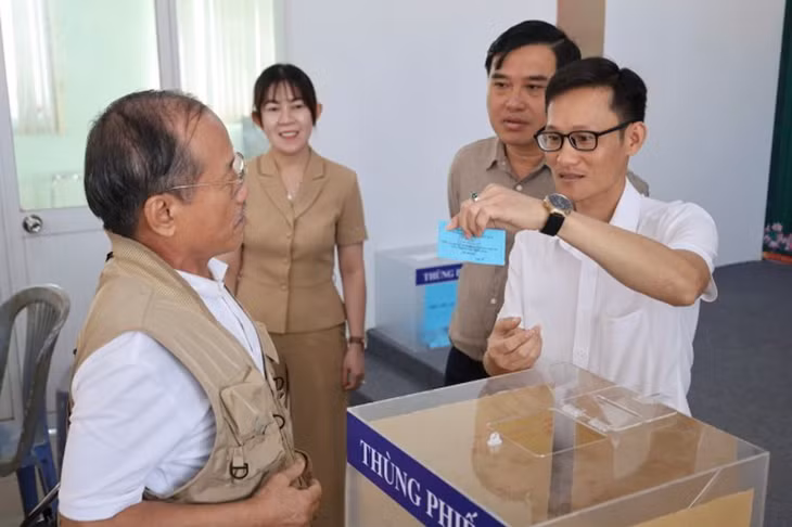 Người dân Biên Hòa bốc thăm tái định cư tại chỗ