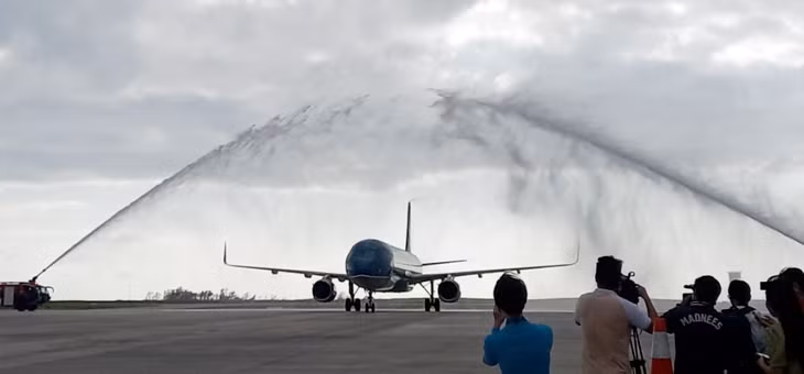 Bàn giao nhiệm vụ bảo đảm an ninh hàng không từ Bộ GTVT sang Bộ Công an