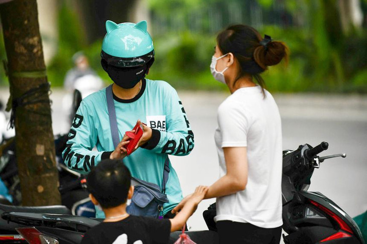 Sở Công Thương TP.HCM đề nghị tiêm vaccine cho 62.000 shipper