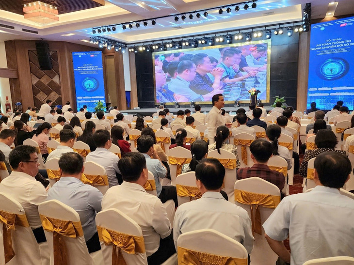 Đại biểu dự Hội thảo An toàn thông tin trong chuyển đổi số