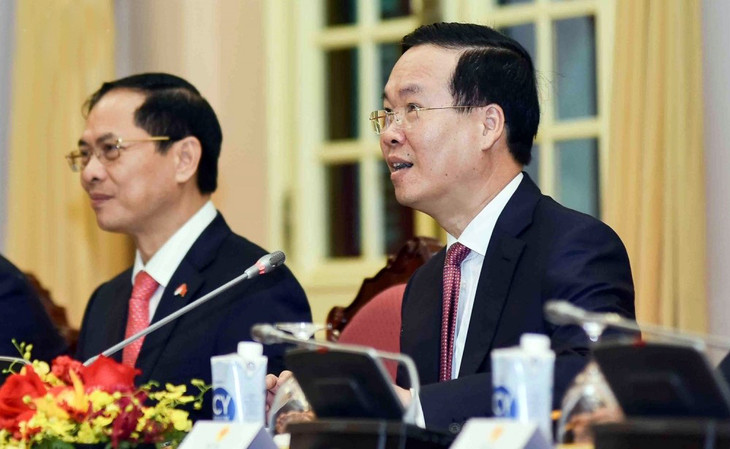 Chủ tịch nước Võ Văn Thưởng nhiệt liệt chào mừng Tổng thống Joko Widodo thăm cấp Nhà nước tới Việt Nam