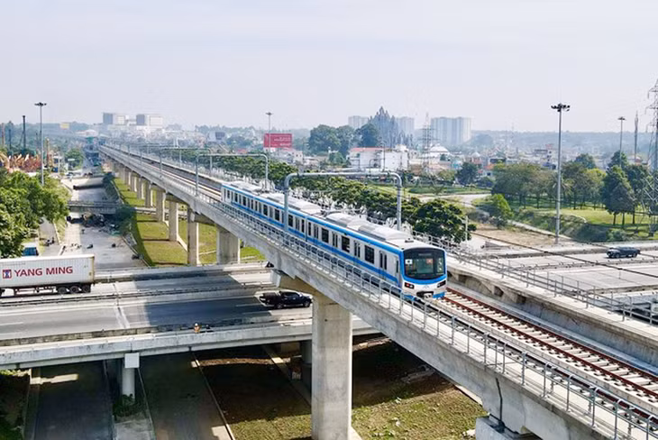 Ông Đặng Huy Đông thì nhấn mạnh, muốn đạt được mục tiêu mỗi Thành phố có 200 km ĐSĐT vào năm 2035 phải có tư duy mới thực sự đột phá, một khung pháp lý mới, "may đo" riêng cho Hà Nội, TP.HCM. Ảnh: Internet