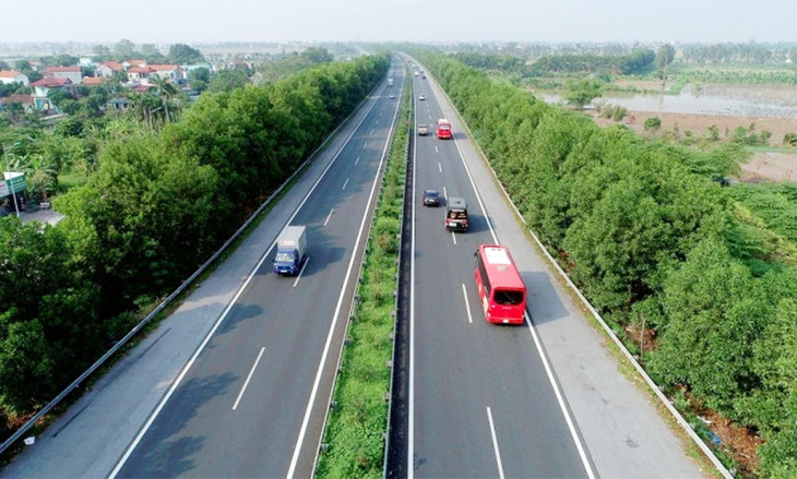 Chính phủ đề xuất phân bổ 57.735 tỷ đồng vốn đầu tư công từ ngân sách trung ương giai đoạn 2021 - 2025 cho 32 dự án giao thông