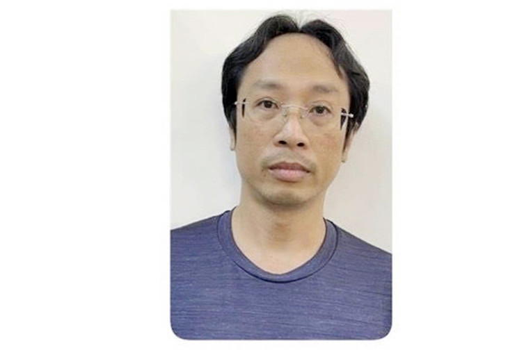 Bị can Nguyễn Trần Long