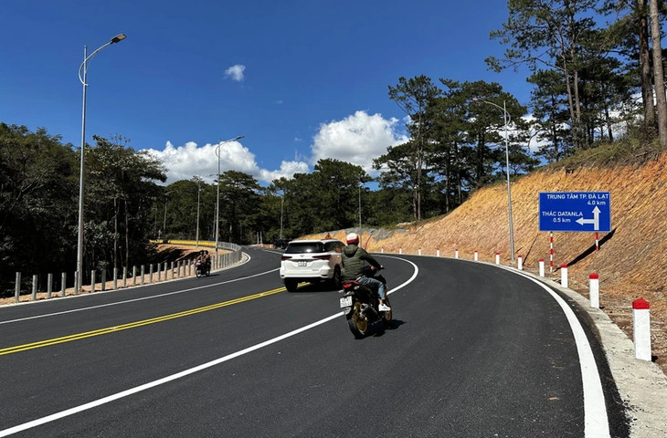 Một đoạn Đèo Prenn Một đoạn Đèo Prenn