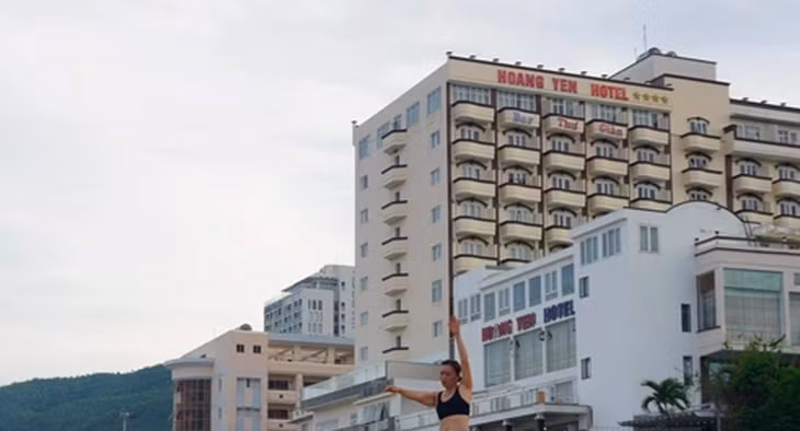 Quan điểm của lãnh đạo tỉnh Bình Định là toàn bộ không gian biển của vịnh Quy Nhơn để cho dân được hưởng lợi, không giao cho bất cứ nhà đầu tư nào, để bất kỳ ai xuống biển cũng được.