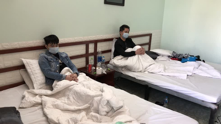Hai đối tượng người Trung Quốc tại nhà nghỉ Hòa Bình