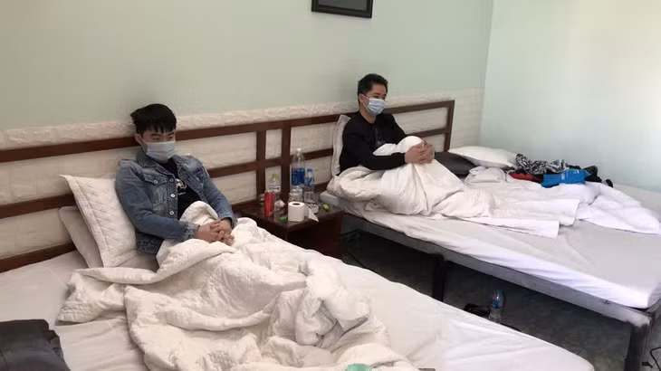Hai đối tượng người Trung Quốc tại nhà nghỉ Hòa Bình