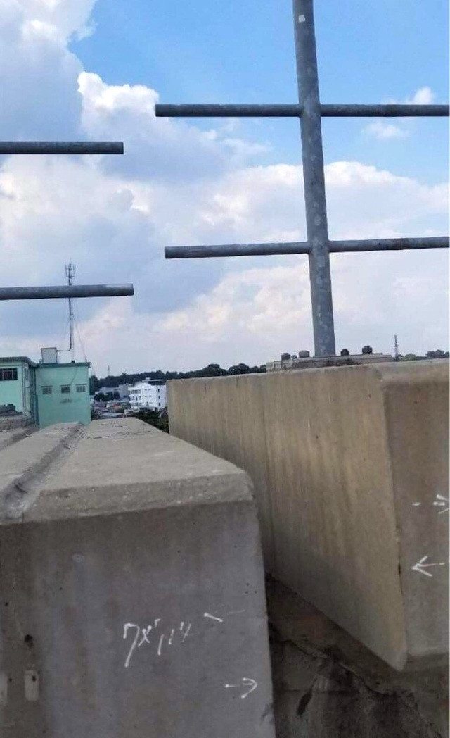 Giám đốc dự án liên danh SCC đánh giá, sự cố rơi gối cao su dầm cầu cạn tuyến Metro số 1 của TPHCM là nhỏ nhưng chưa từng gặp