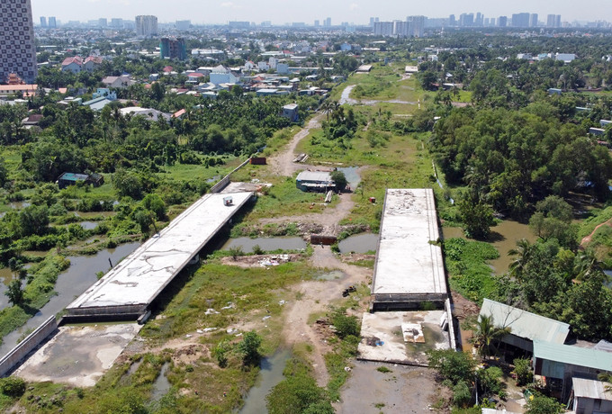 Đoạn từ đường Phạm Văn Đồng đến nút giao Gò Dưa thuộc Dự án Vành đai 2 chưa thể hoàn thành sau 3 năm khởi công