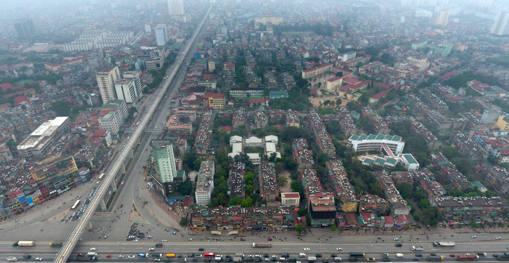 Hiện nay, theo kết quả rà soát, trên địa bàn thành phố Hà Nội có khoảng 1.579 nhà chung cư cũ, bao gồm 1.273 nhà thuộc 76 khu chung cư cũ và 306 chung cư cũ độc lập. Trong ảnh là khu tập thể Thanh Xuân Bắc (Thanh Xuân).