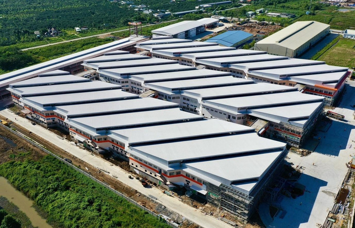 Nhà máy sản xuất giày Chingluh, Vĩnh Long