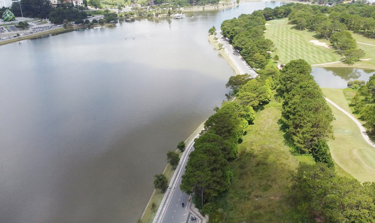 Một góc hồ Xuân Hương