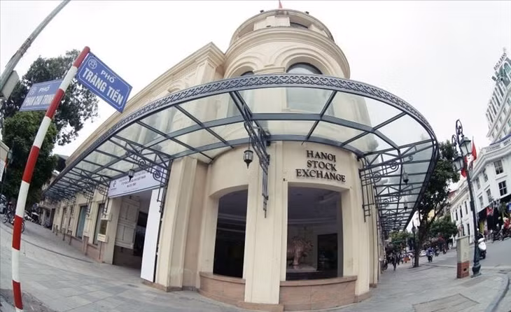 VNX - đơn vị điều hành HoSE và HNX lần đầu báo lãi giảm