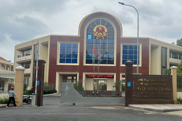 UBND huyện Nhơn Trạch, nơi bà Giang Hương đang làm việc UBND huyện Nhơn Trạch, nơi bà Giang Hương đang làm việc