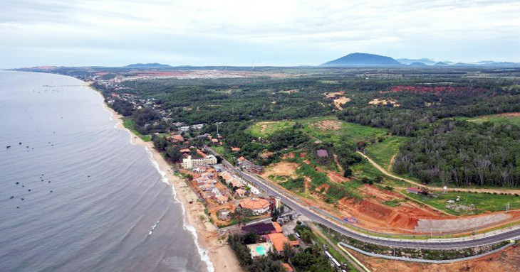 Đoạn đường tỉnh 719 qua các khu du lịch ven biển Tiến Thành sắp được mở rộng