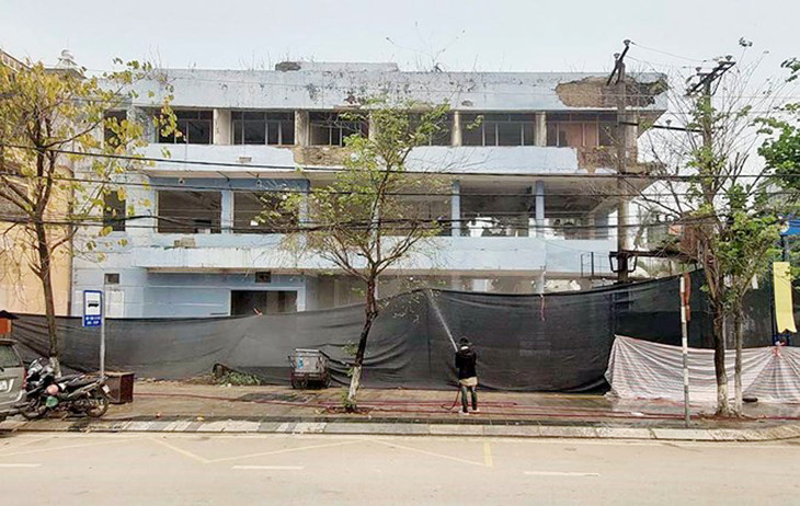 Một khu đất vàng giữa trung tâm TP. Điện Biên Phủ, tỉnh Điện Biên đã bị bỏ hoang nhiều năm chuẩn bị được đưa ra đấu giá