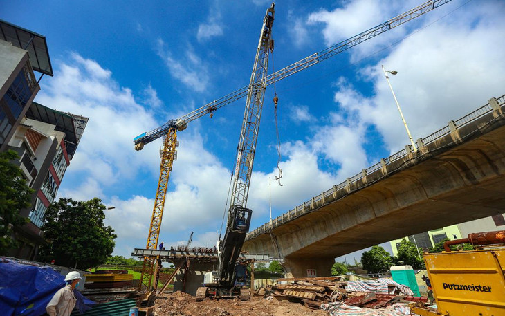 Theo Ban Quản lý dự án đầu tư xây dựng công trình giao thông Hà Nội, dự kiến cầu Vĩnh Tuy 2 hoàn thành toàn bộ và đi vào khai thác từ tháng 6/2023.