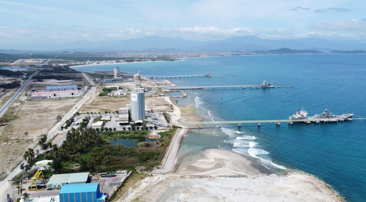 Một góc diện mạo hiện hữu Khu kinh tế Vân Phong Một góc diện mạo hiện hữu Khu kinh tế Vân Phong