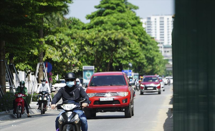 Sở GTVT Hà Nội sẽ cấm ôtô dừng, đỗ trên đường Tôn Thất Thuyết theo cả hai chiều. Các phương tiện lưu thông bình thường trên hai chiều đường.