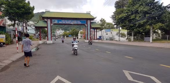 Toàn tỉnh An Giang giãn cách theo Chỉ thị 15 từ 0h 11/7