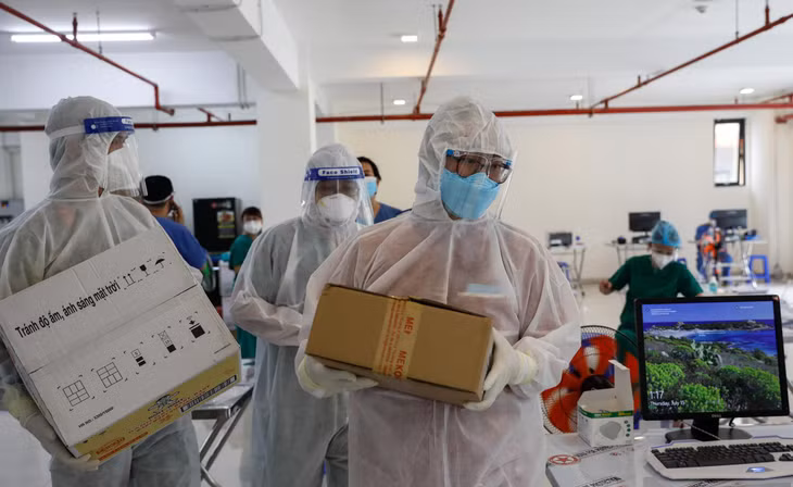 Các phòng chức năng được thiết lập gồm có: Phòng kế hoạch tổng hợp, phòng Điều dưỡng, phòng Hành chính quản trị, phòng Công tác xã hội chuyên chăm lo sức khỏe của người dân, phụ trách ghi nhận, phản ánh những điều người bệnh cần.