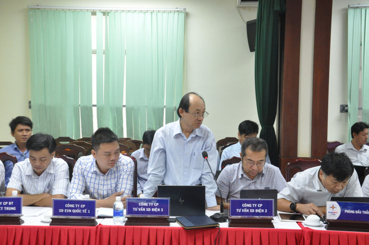 Đại diện nhà thầu phát biểu tại buổi làm việc